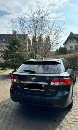 Toyota Avensis cena 49900 przebieg: 250000, rok produkcji 2013 z Olsztyn małe 67
